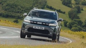 Dacia Duster and Bigster hybrids get a hefty price cut